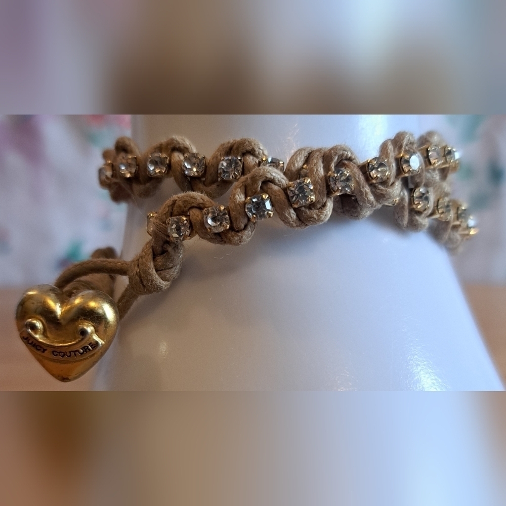 Vintage Y2K Juicy Couture Beige Hemp & Bling Casual Wrap Casual Bracelet Jewelry - Picture 2 of 4